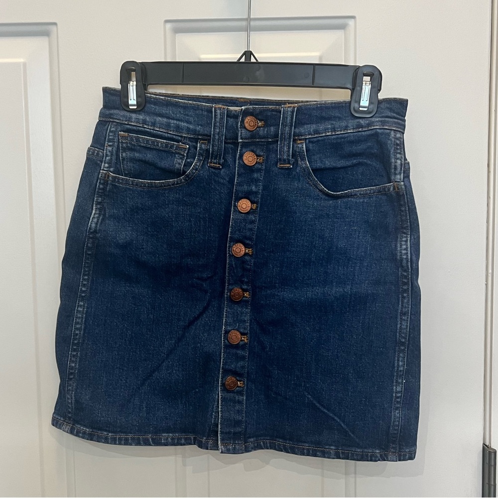 Madewell Jean Skirt with Buttons- Size 25
